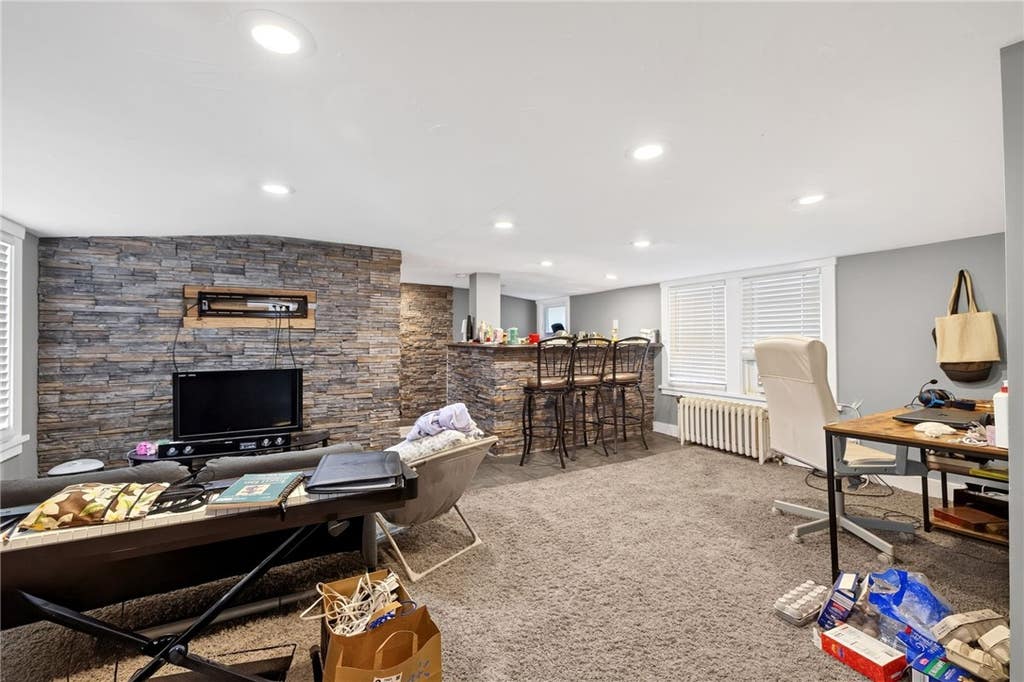 Photo of 260 Oxford Street #3, Rochester, NY 14607 (MLS # R1704610)