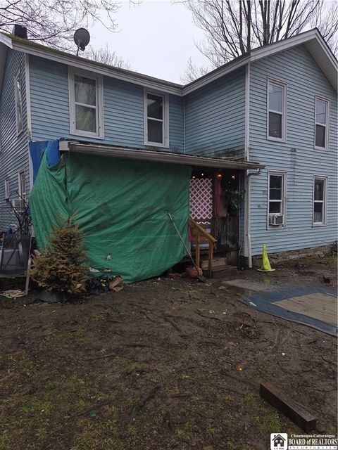 Homes For Sale - 29 W 9th Street<br/> Jamestown, NY 14701