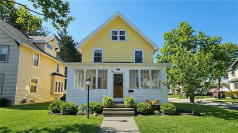 Homes For Sale - 173 Hallock St St<br/> Jamestown, NY 14701