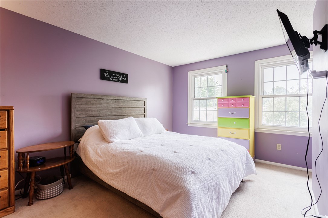 29 Rockhurst Drive, Penfield, New York image 17