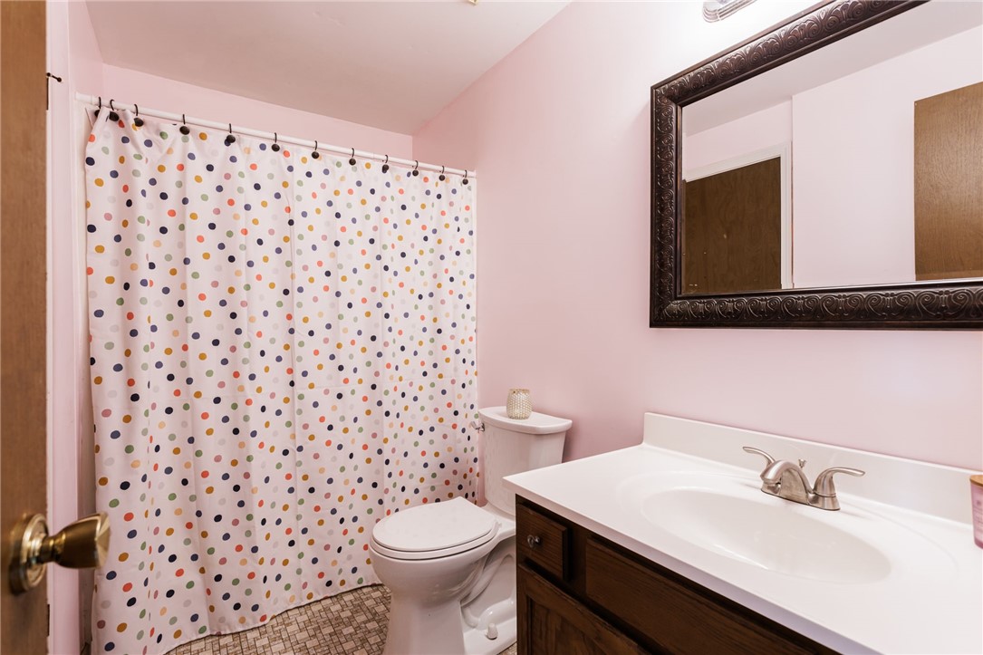 29 Rockhurst Drive, Penfield, New York image 19