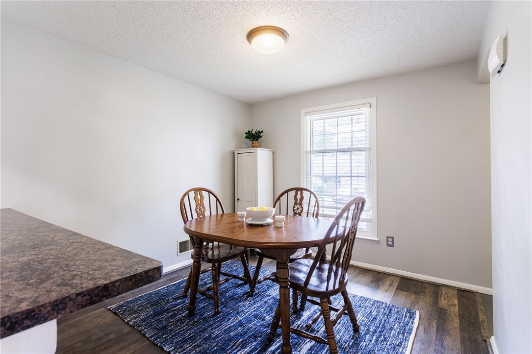 29 Rockhurst Drive, Penfield, New York image 13