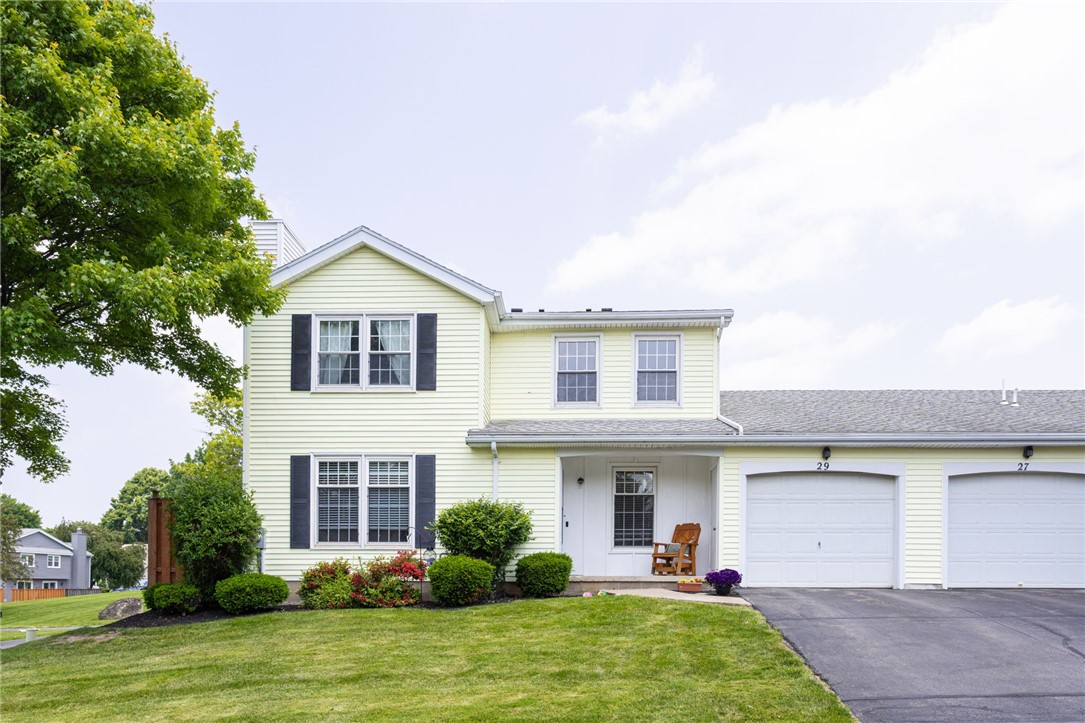 29 Rockhurst Drive, Penfield, New York image 1