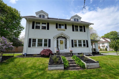 Homes For Sale - 7 Flower City Park<br/> Monroe County, Rochester, NY 14615