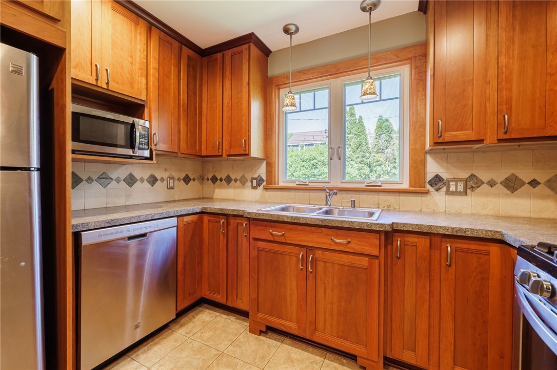 21 Lake Terrace, Irondequoit, New York image 12