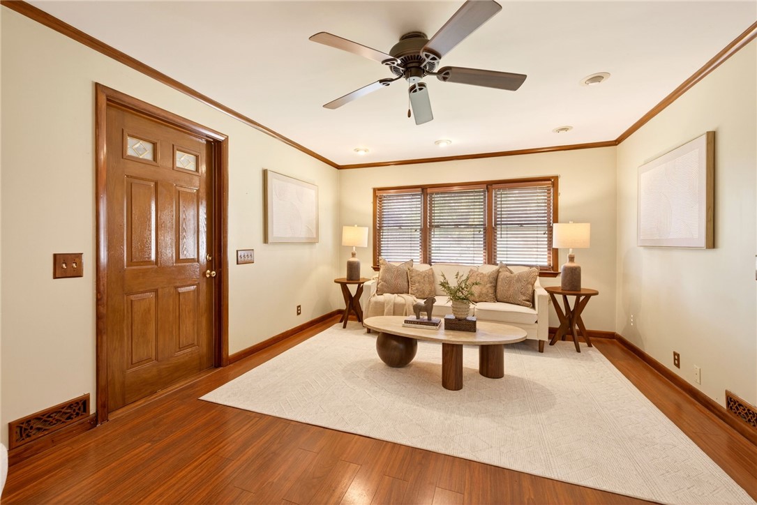 127 Creek Hill Lane