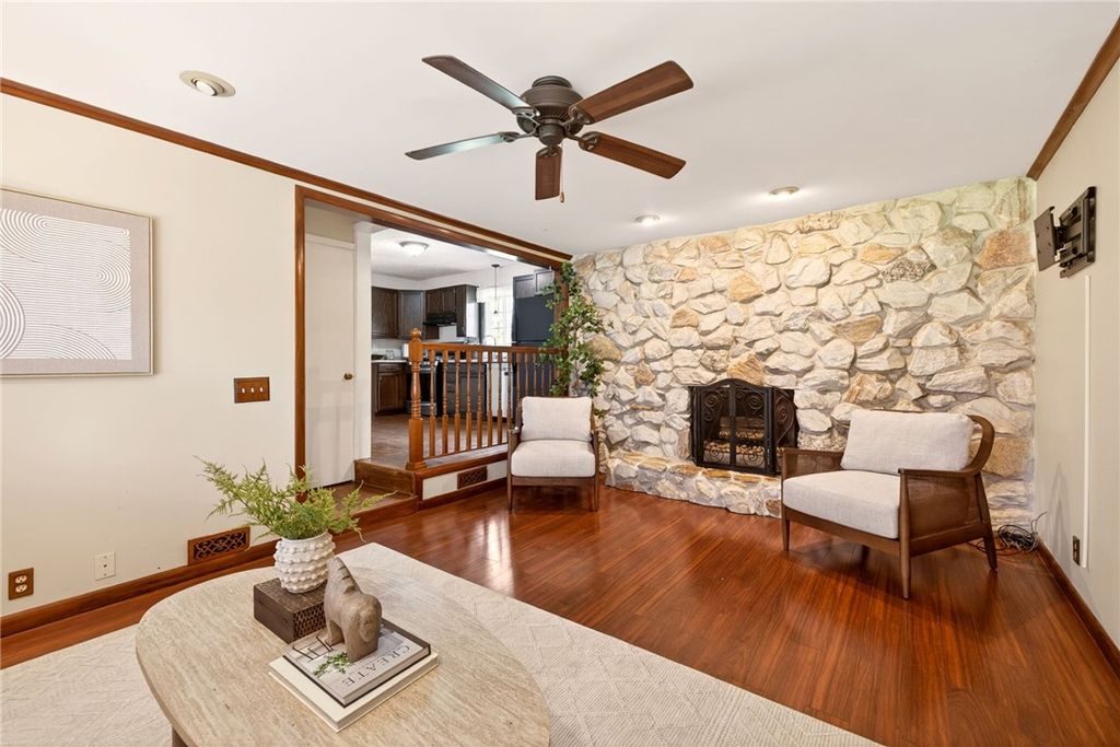 Photo of 127 Creek Hill Lane, Penfield, NY 14625 (MLS # R1679919)