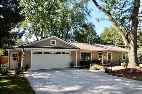 16 Cullens Run Pittsford NY 14534