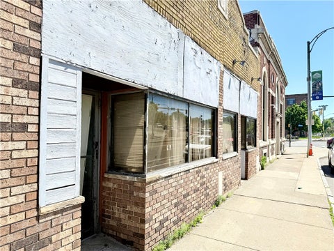 Tiny photo for 468 / 470 N Goodman Street, Rochester, NY 14609 (MLS # R1690271)