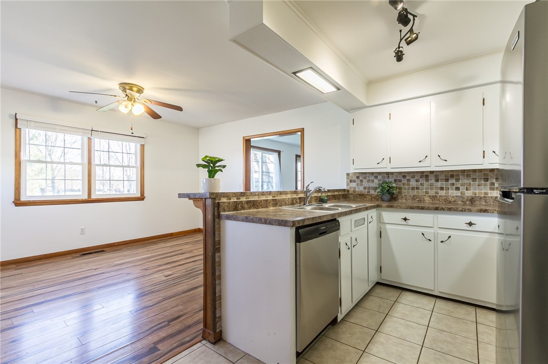 6813 Henkle Road, Lyons, New York image 8