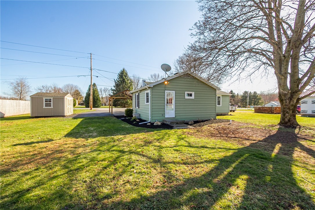 6813 Henkle Road, Lyons, New York image 32