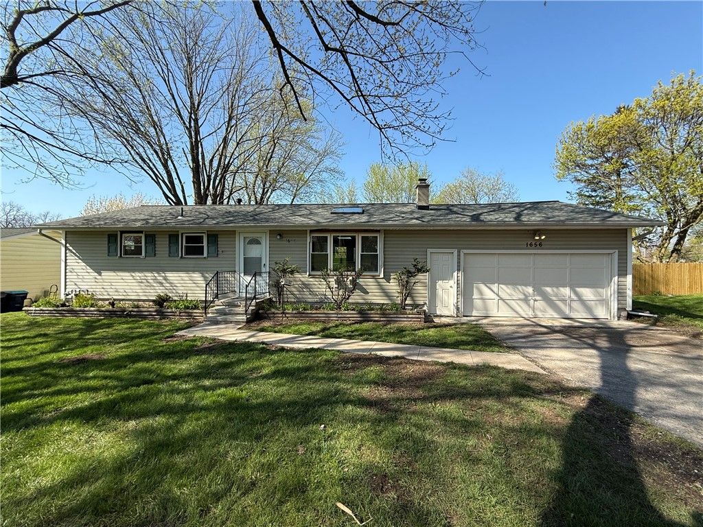 Photo of 1656 Jefferson Road, Henrietta, NY 14623 (MLS # R1676529)