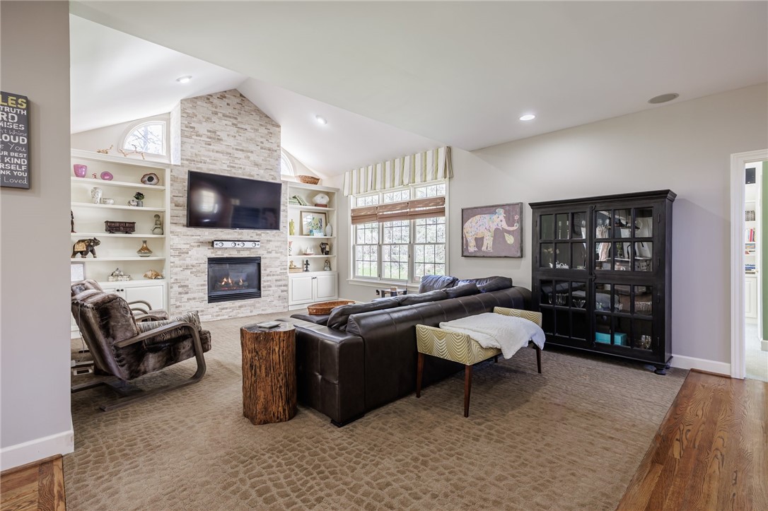 5 Ponds Edge Way, Pittsford, New York image 12