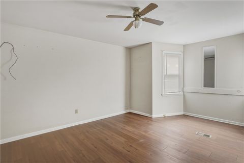 Tiny photo for 122 E Chemung Place, Elmira City, NY 14904 (MLS # R1681104)
