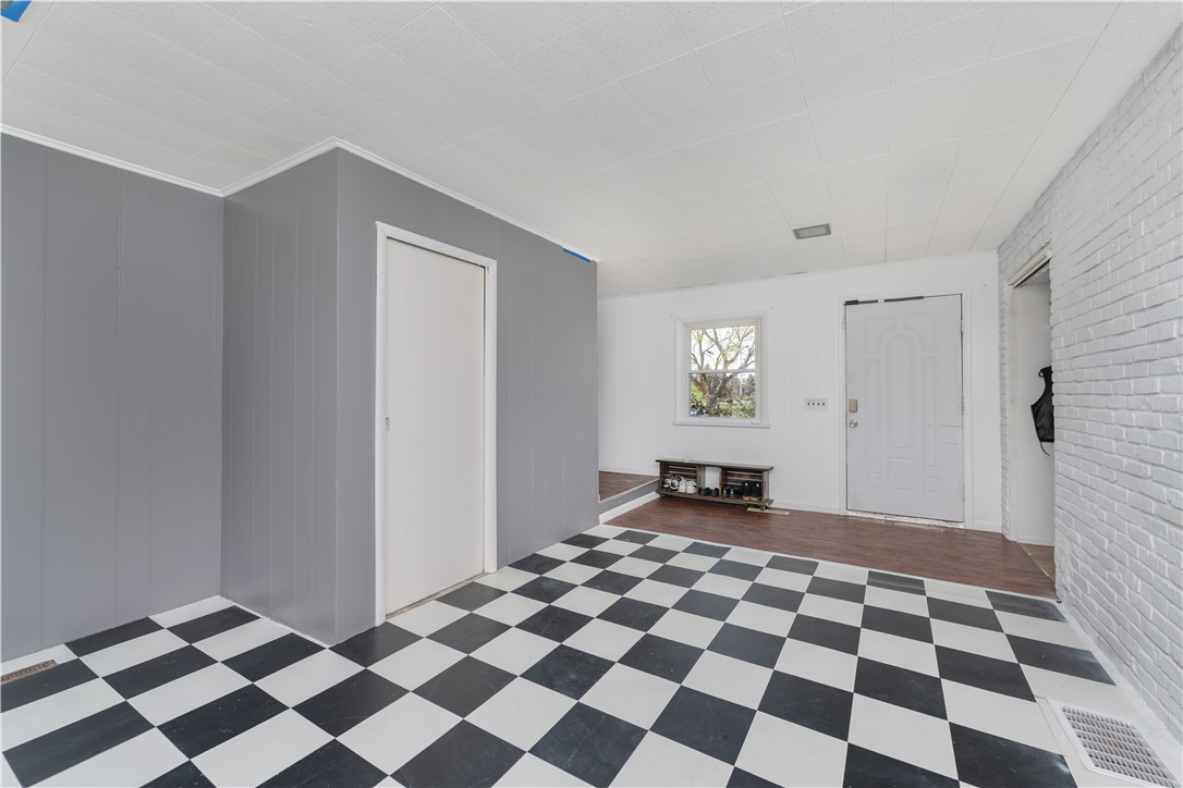 140 Northgate Road, Greece, New York image 16