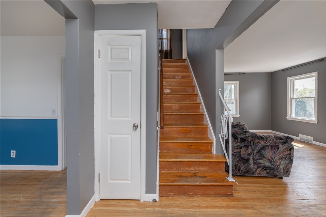 140 Northgate Road, Greece, New York image 4