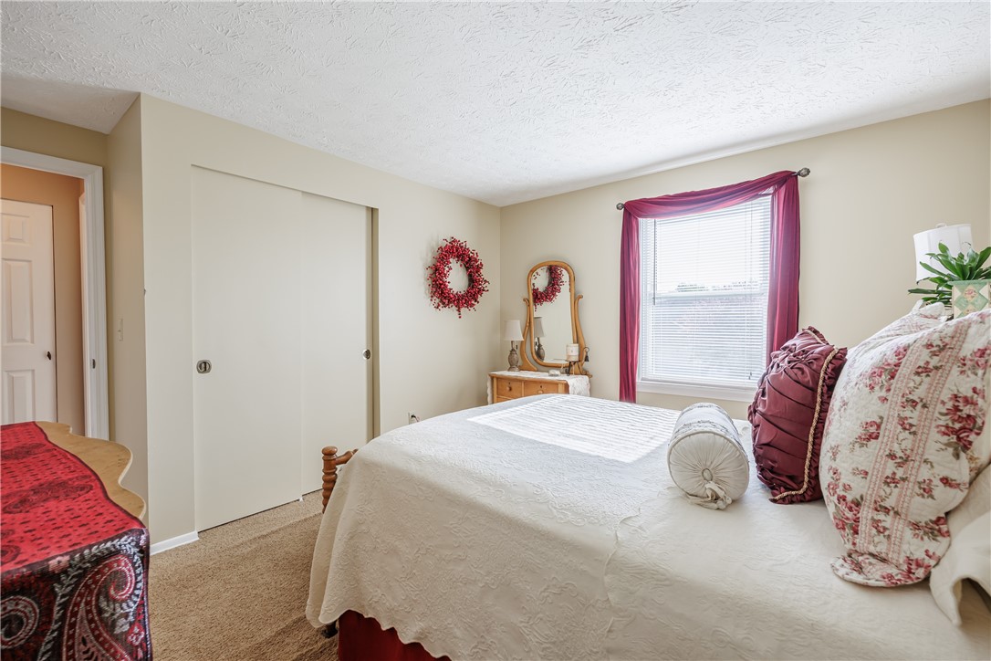 193 Carmel Court, Webster, New York image 27