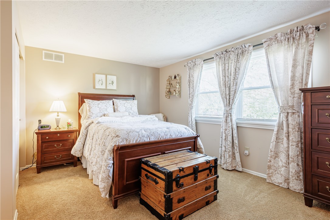 193 Carmel Court, Webster, New York image 22