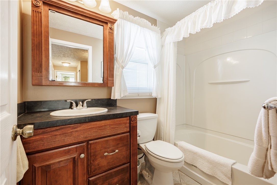 193 Carmel Court, Webster, New York image 20