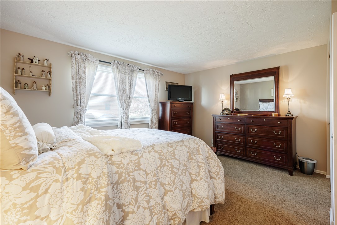 193 Carmel Court, Webster, New York image 24