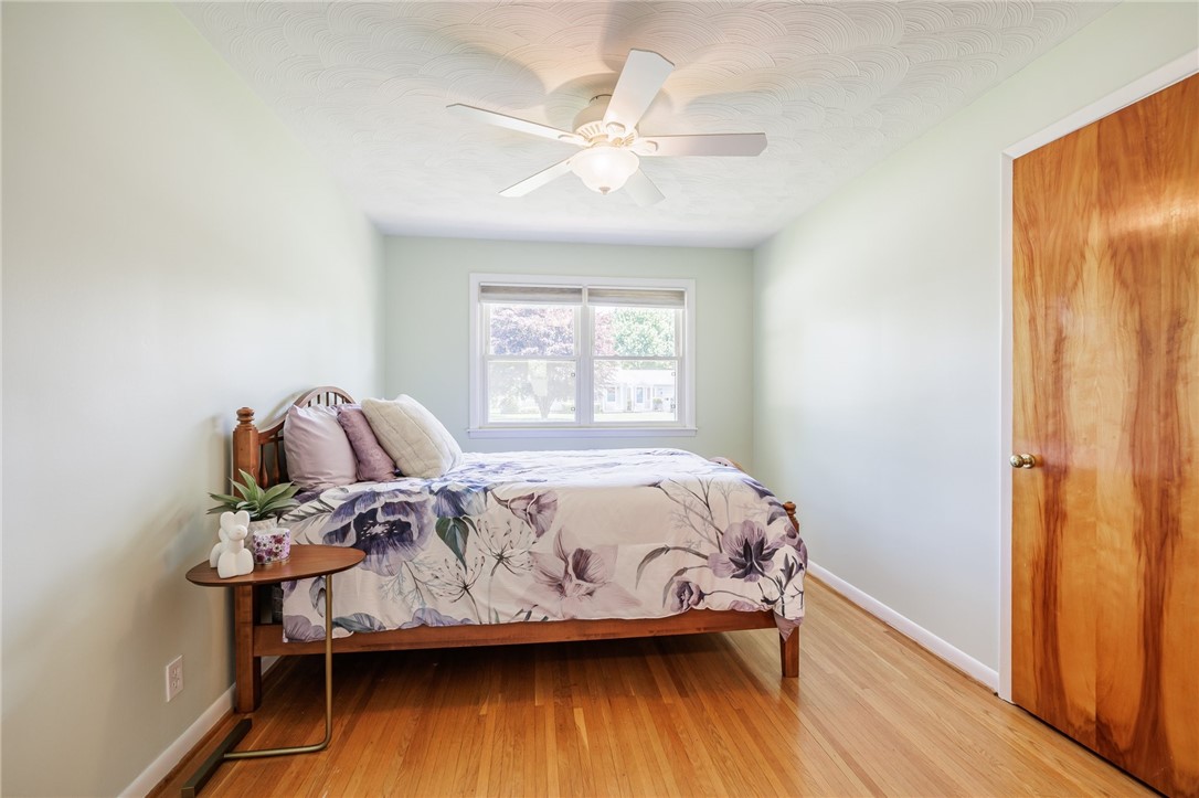 1039 Cherry Hill Lane, Webster, New York image 23