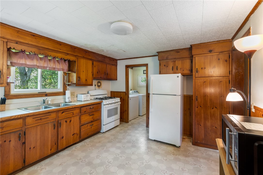 6681 Maxwell Road, Sodus, New York image 16