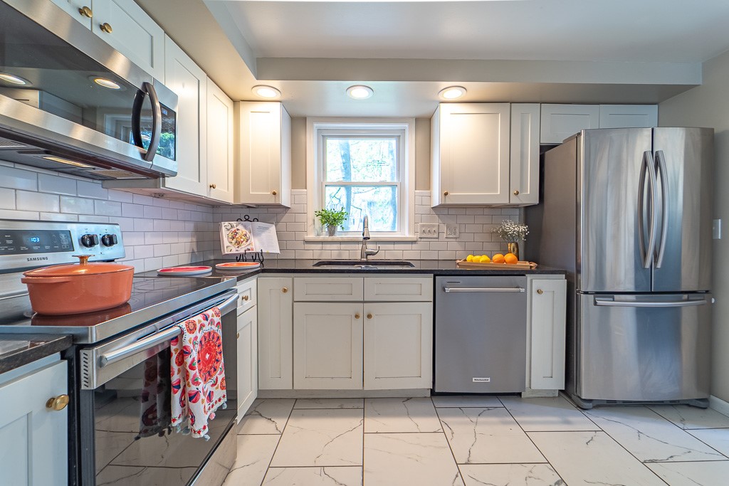 406 Linden Street, Rochester, New York image 14