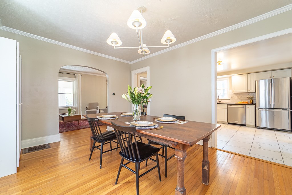 406 Linden Street, Rochester, New York image 10