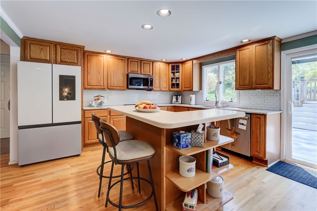 2 Old Forge Lane, Pittsford, New York image 15