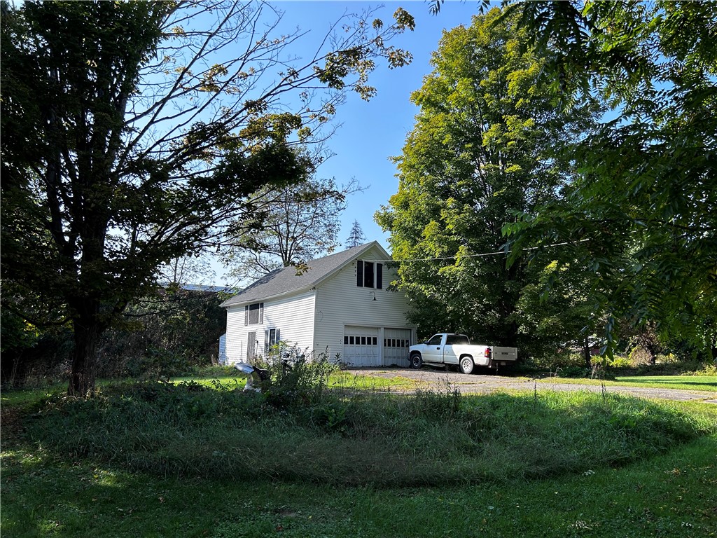 93 Main Street, Laurens, New York image 33
