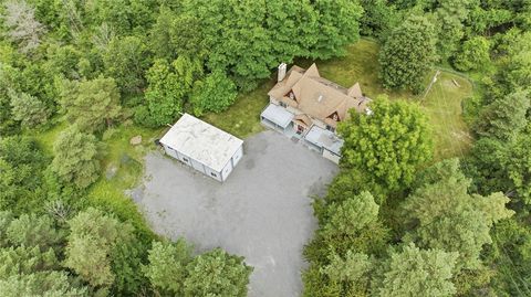 Tiny photo for 7984 W Bergen Road, Leroy, NY 14482 (MLS # R1700107)