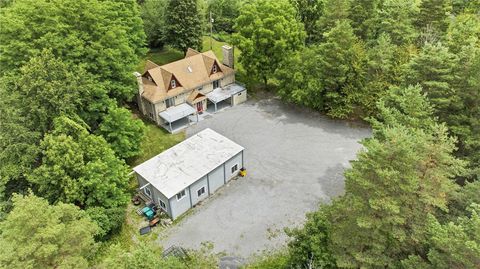 Tiny photo for 7984 W Bergen Road, Leroy, NY 14482 (MLS # R1700107)