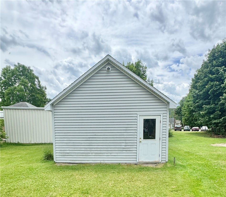 Photo of 503 Budd Street, Southport, NY 14904 (MLS # R1694384)