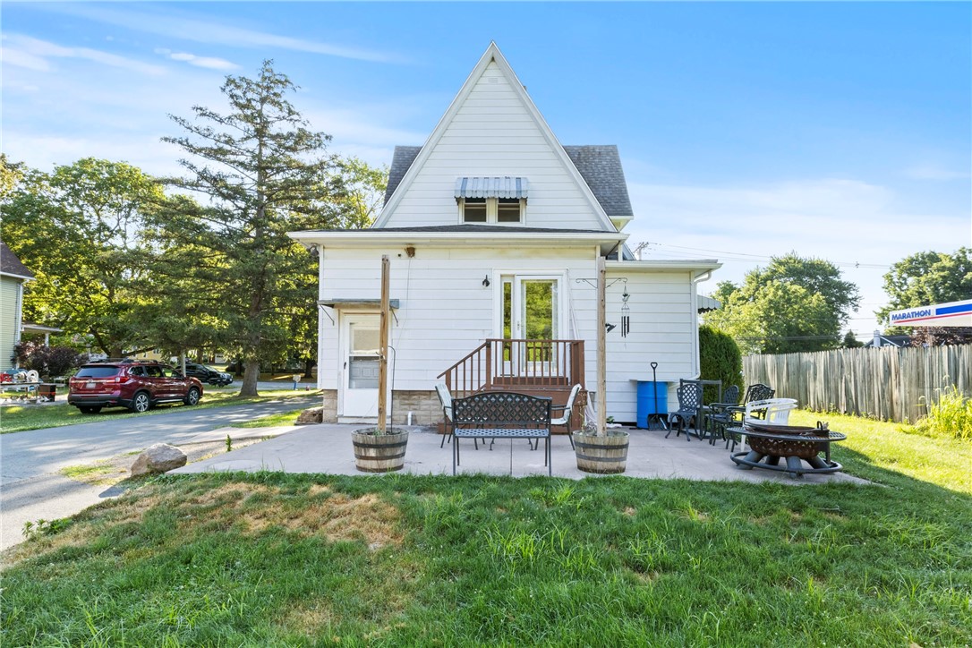 Yates, New York 14098, United States, 3 Bedrooms Bedrooms, ,2 BathroomsBathrooms,Residential,Active,176190