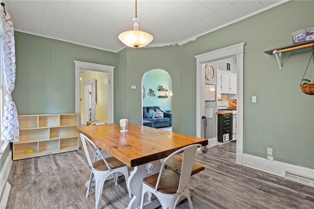 Yates, New York 14098, United States, 3 Bedrooms Bedrooms, ,2 BathroomsBathrooms,Residential,Active,176190