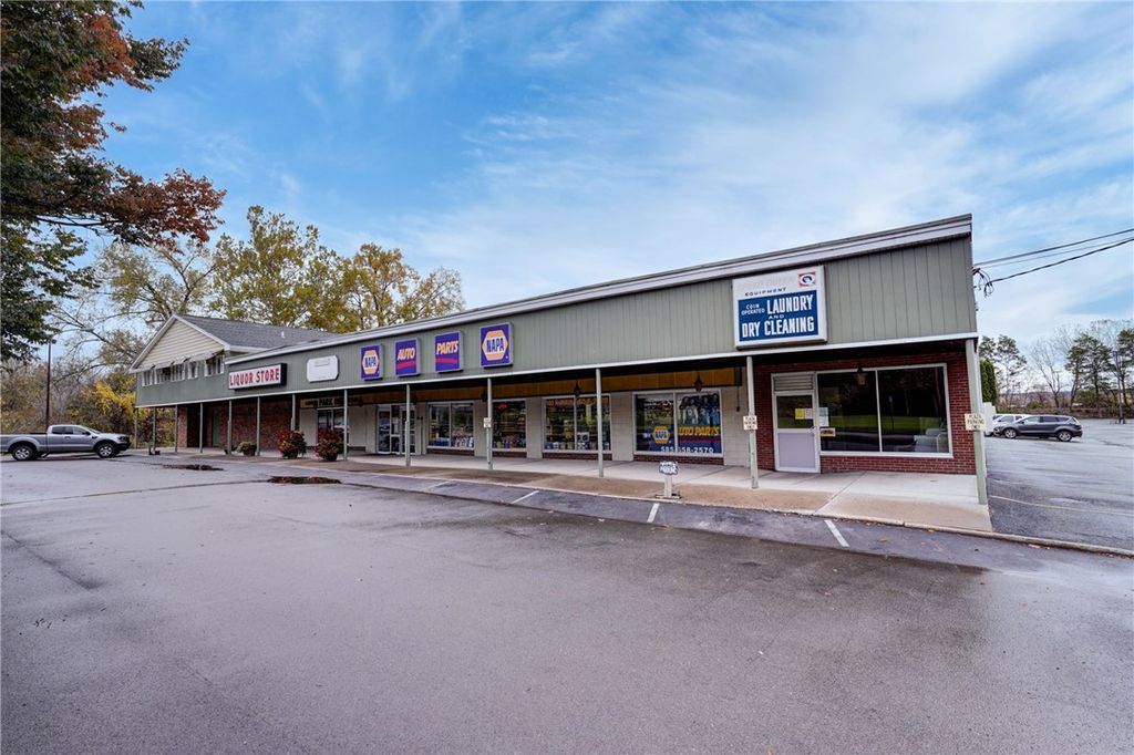 Photo of 140 N Main Street, Mt Morris, NY 14510 (MLS # R1650927)