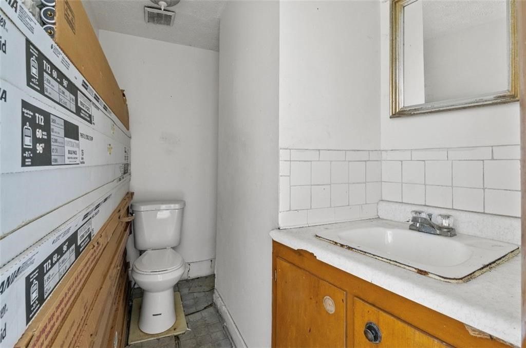 Photo of 468-470 N Goodman Street, Rochester, NY 14609 (MLS # R1656848)