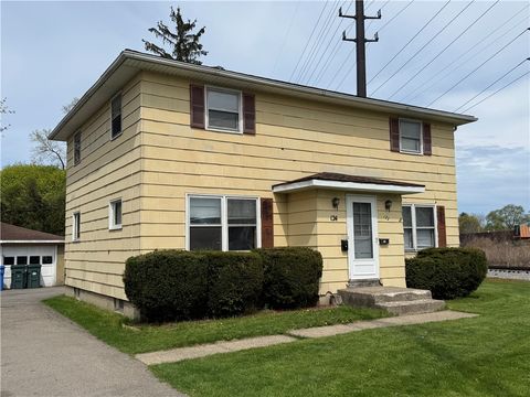 Photo of 122-124 McCall Road, Rochester, NY 14616 (MLS # R1676119)