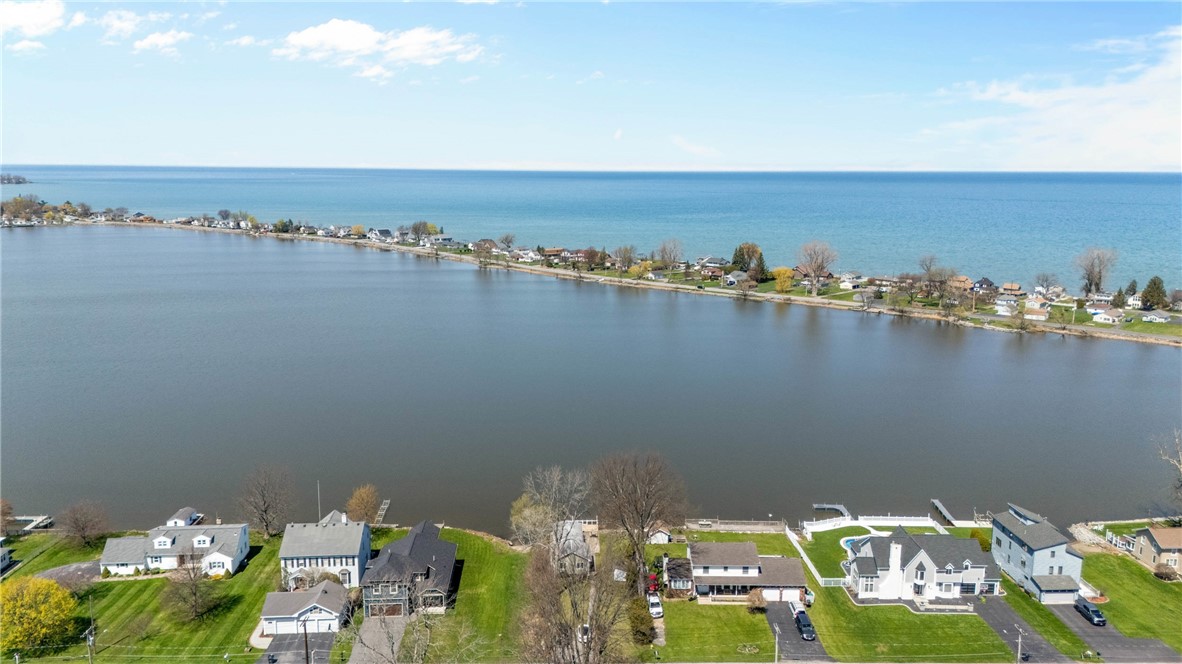 141 North Drive, Greece, New York image 39