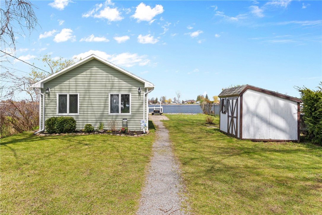 141 North Drive, Greece, New York image 31