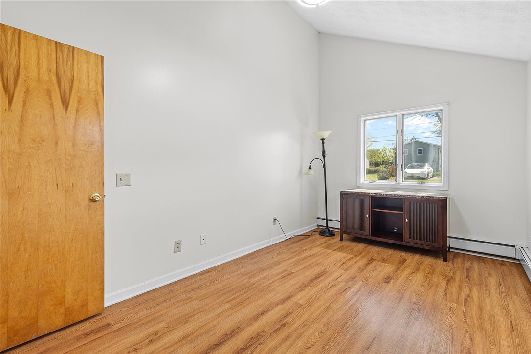 141 North Drive, Greece, New York image 20