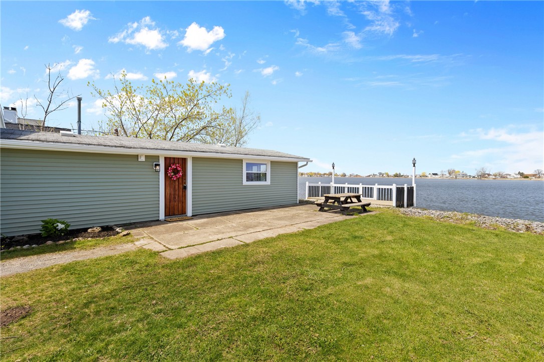 141 North Drive, Greece, New York image 1