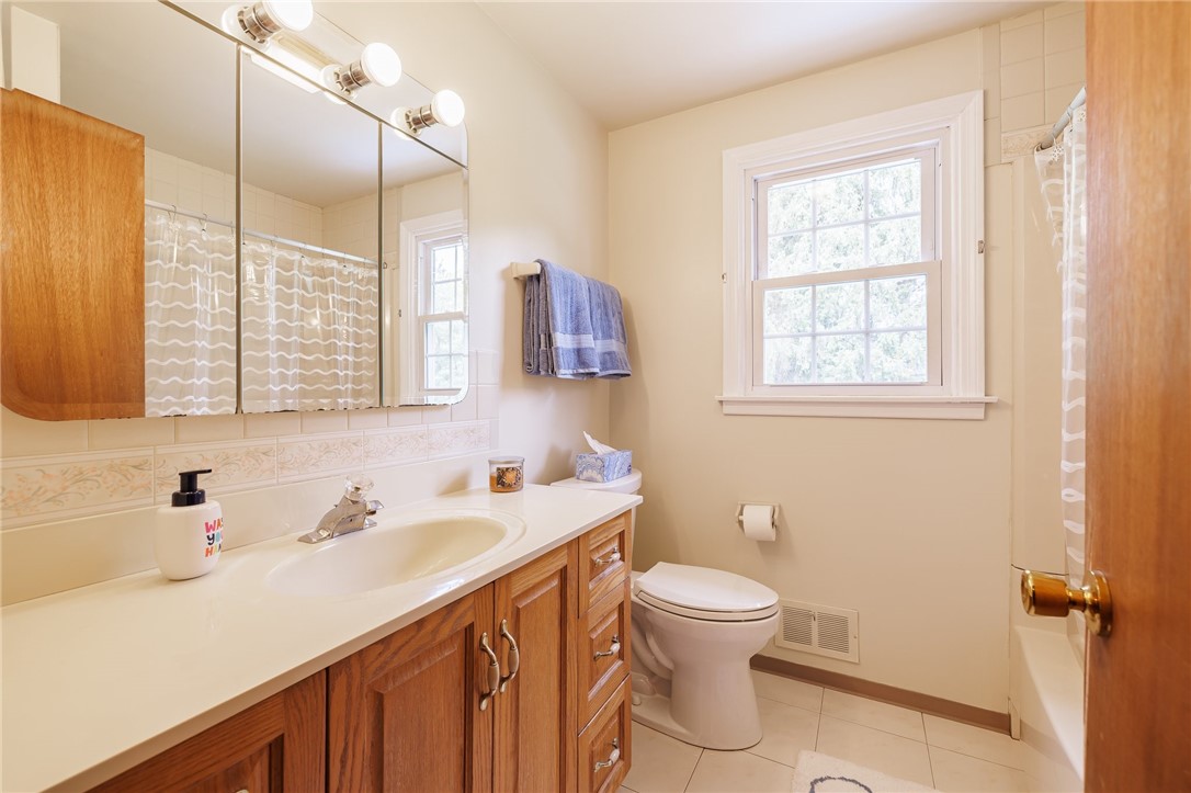 30 Kitty Hawk Drive, Pittsford, New York image 25