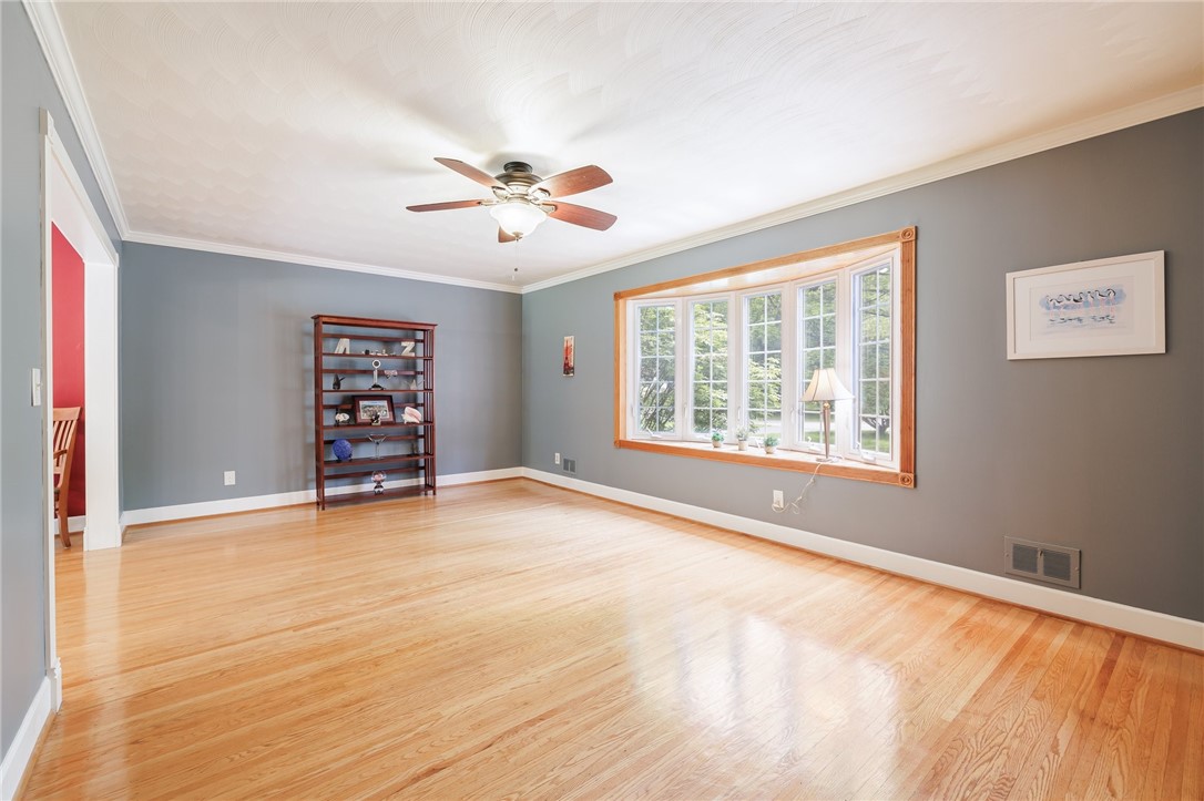 30 Kitty Hawk Drive, Pittsford, New York image 6