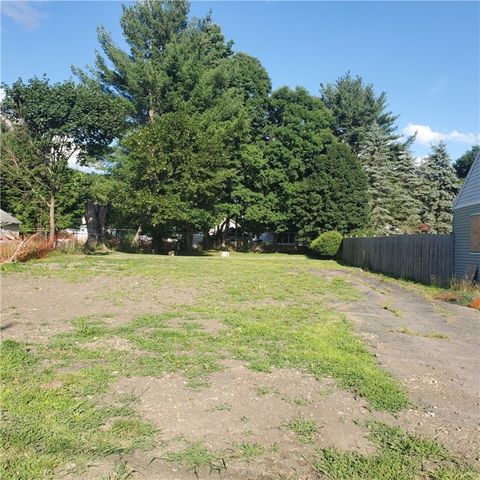 Photo of 16 Richards Avenue, Oneonta, NY 13820 (MLS # R1550141) Photo of 16 Richards Avenue, Oneonta, NY 13820 (MLS # R1550141)