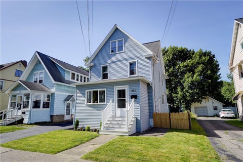 Photo for 331 E Commercial Street