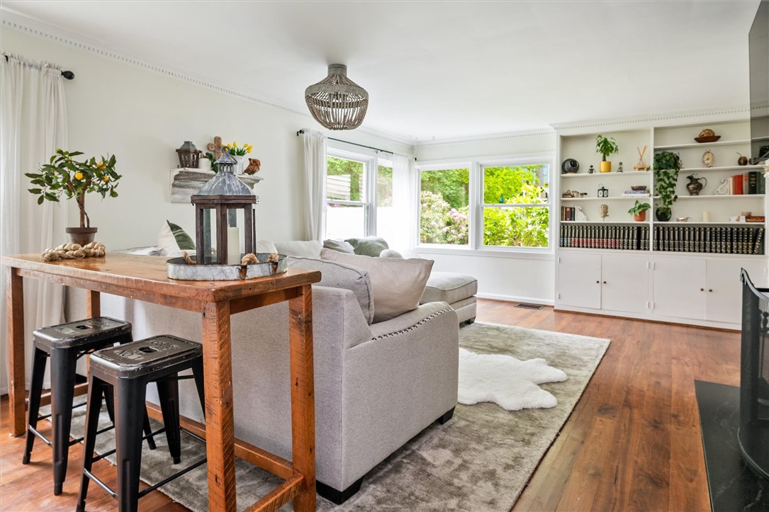 215 Inwood Drive, Brighton, New York image 5