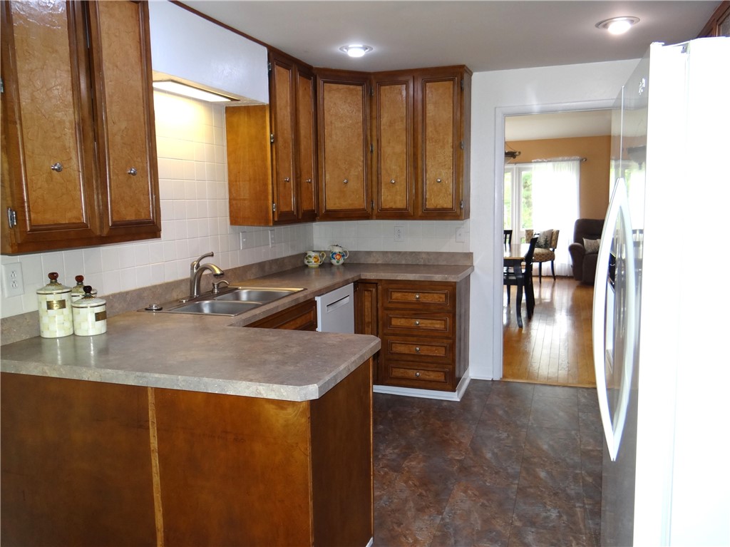 1737 Genesee Road, Elmira, New York image 11