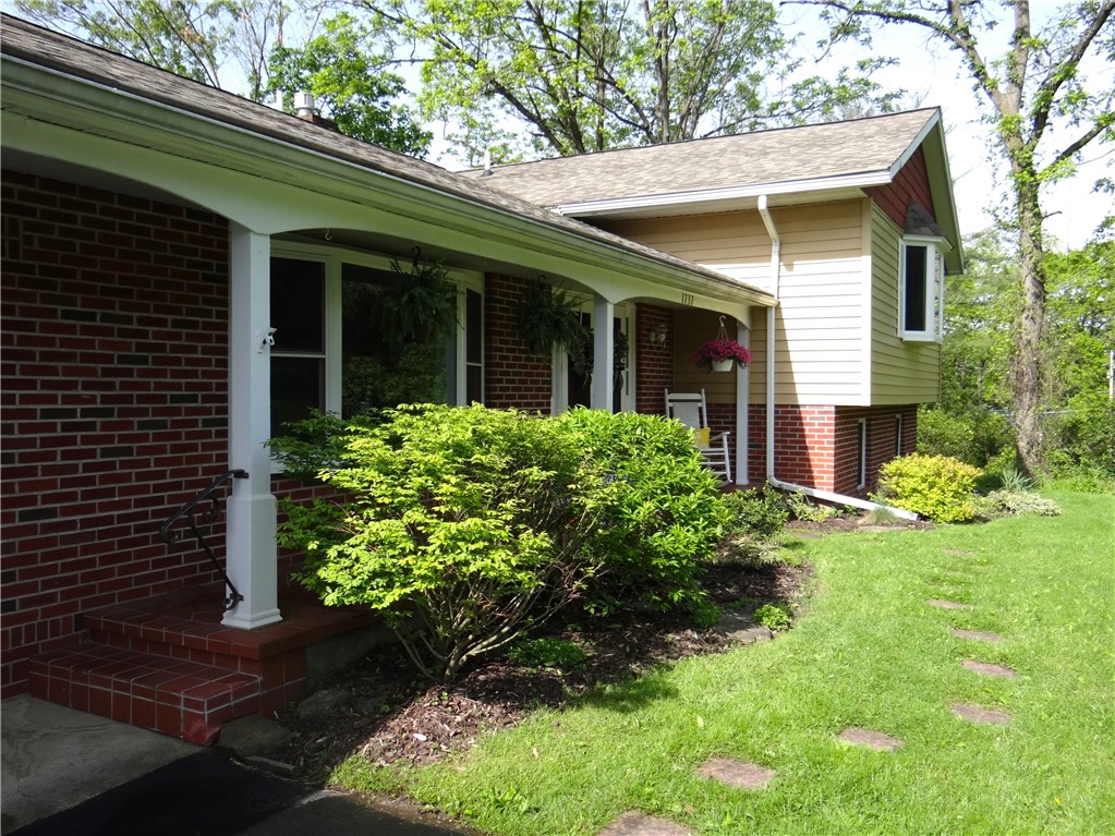 1737 Genesee Road, Elmira, New York image 2