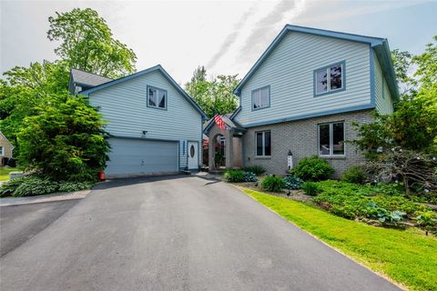 243 Creekwood Drive Rochester NY 14626